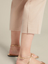 Pantalon capri en coton stretch image number 3