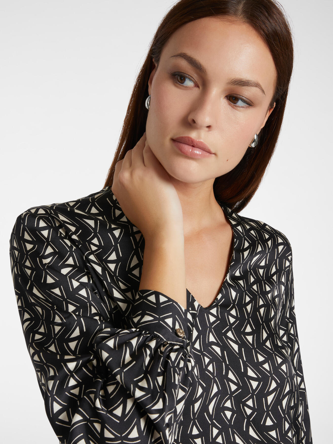 Blouse with optical print image number 3