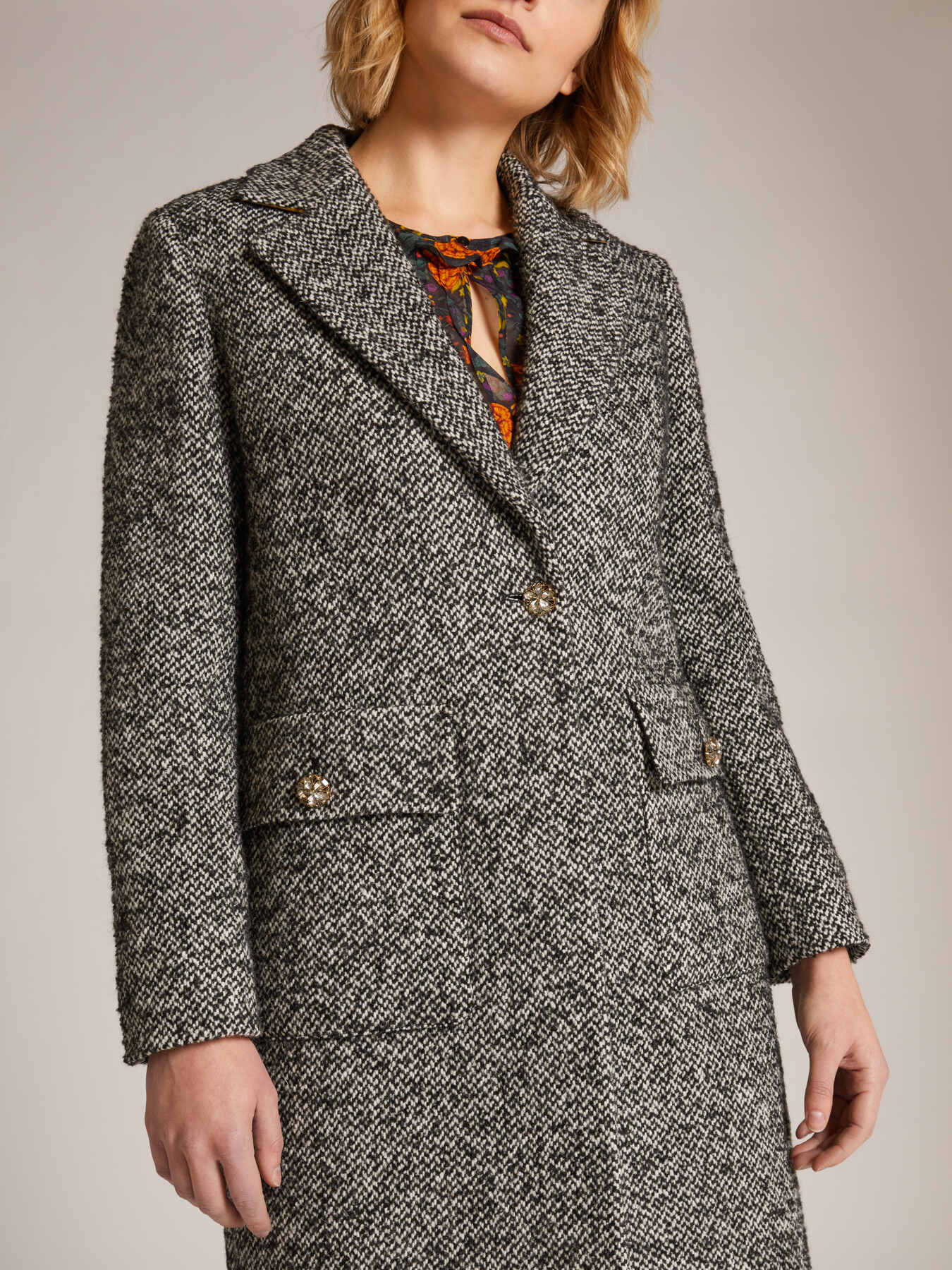 Cappotto in tweed con tasche image number 3