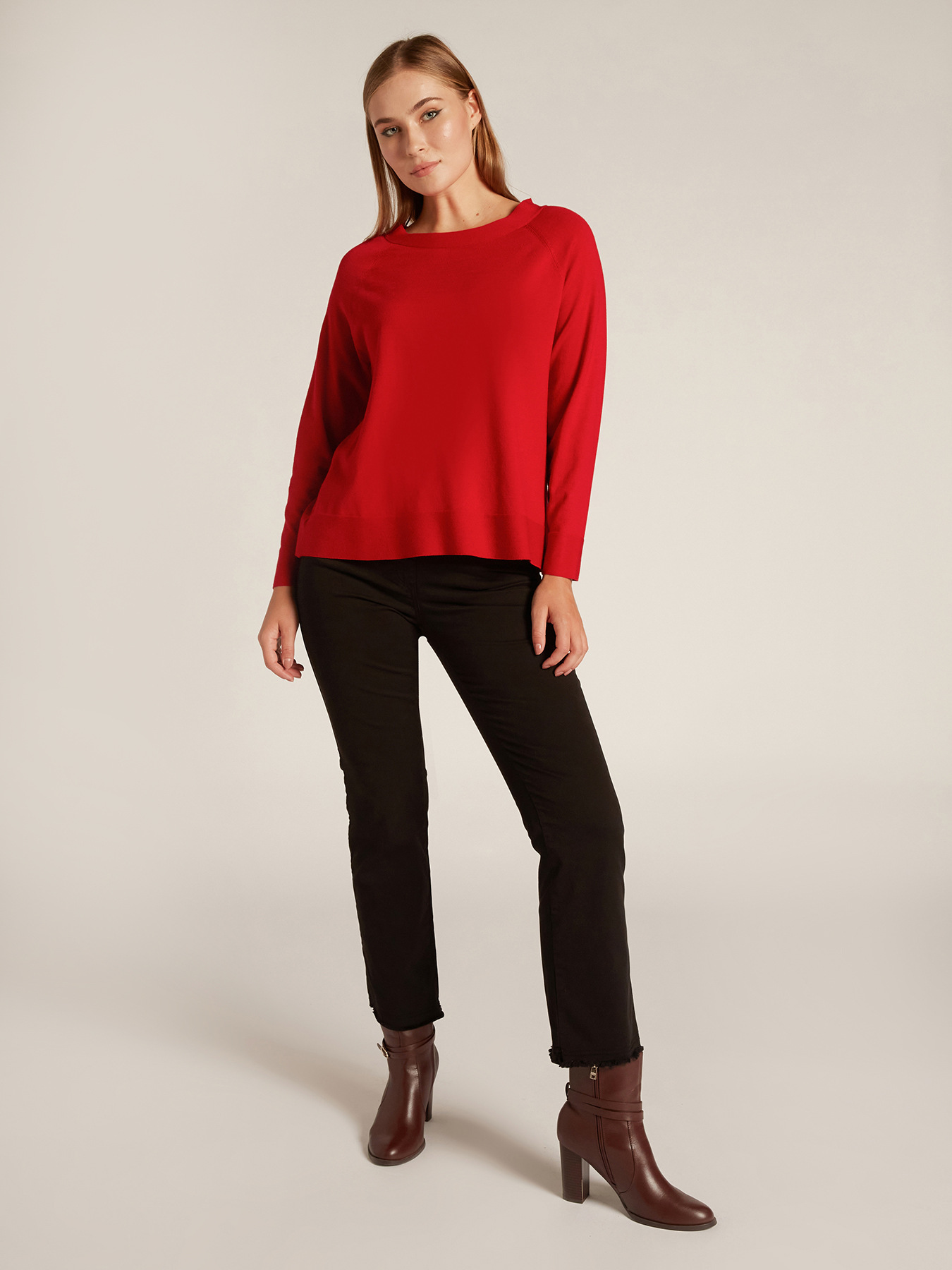 Pullover mit U-Boot-Ausschnitt image number 3