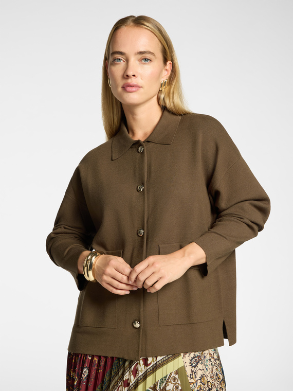 Boxy cardigan in viscose blend with collar