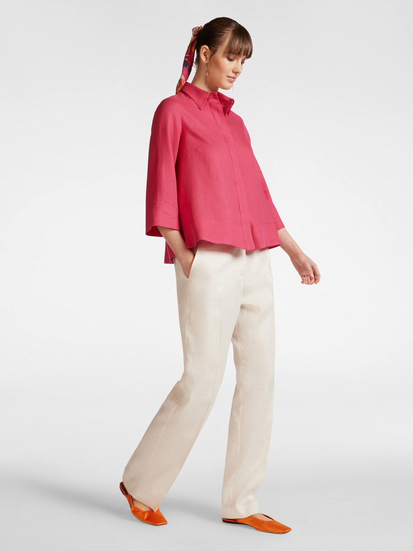 Pantaloni relaxed fit in lino image number 0