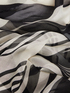 Foulard en modal imprim&eacute; image number 2