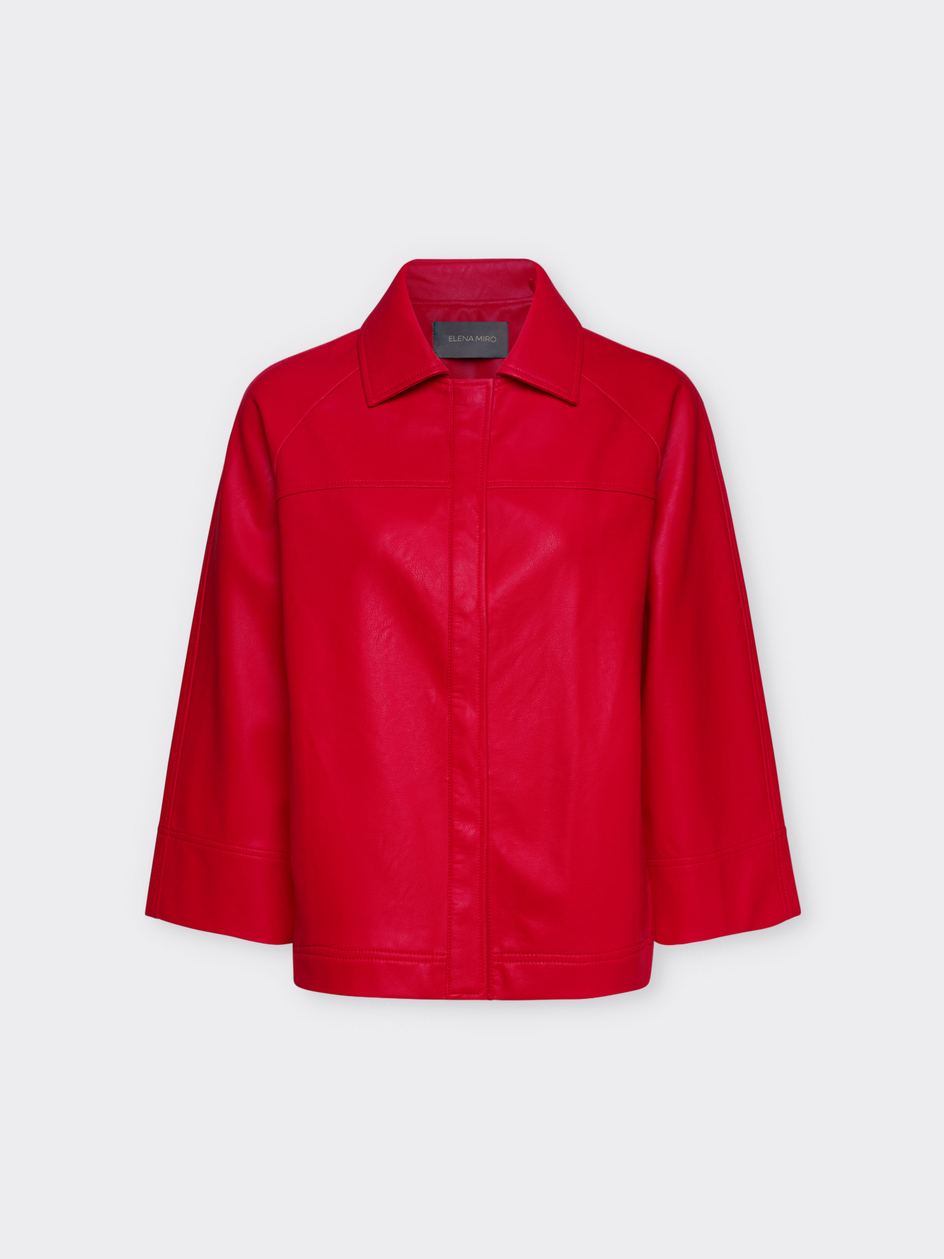 Veste coupe trap&egrave;ze en tissu brillant image number 7