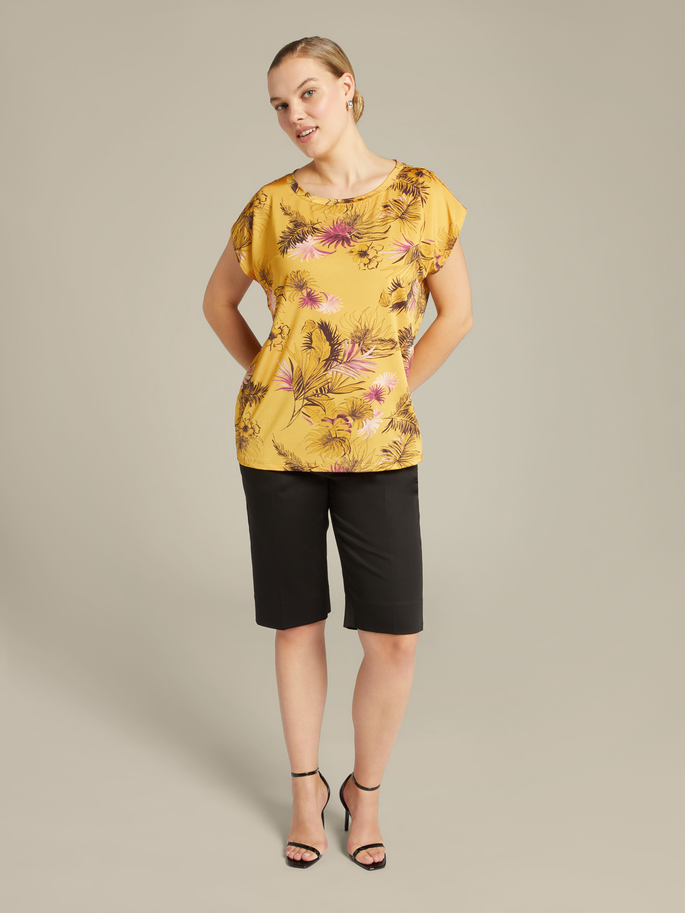 Camiseta con estampado de jungla image number 2