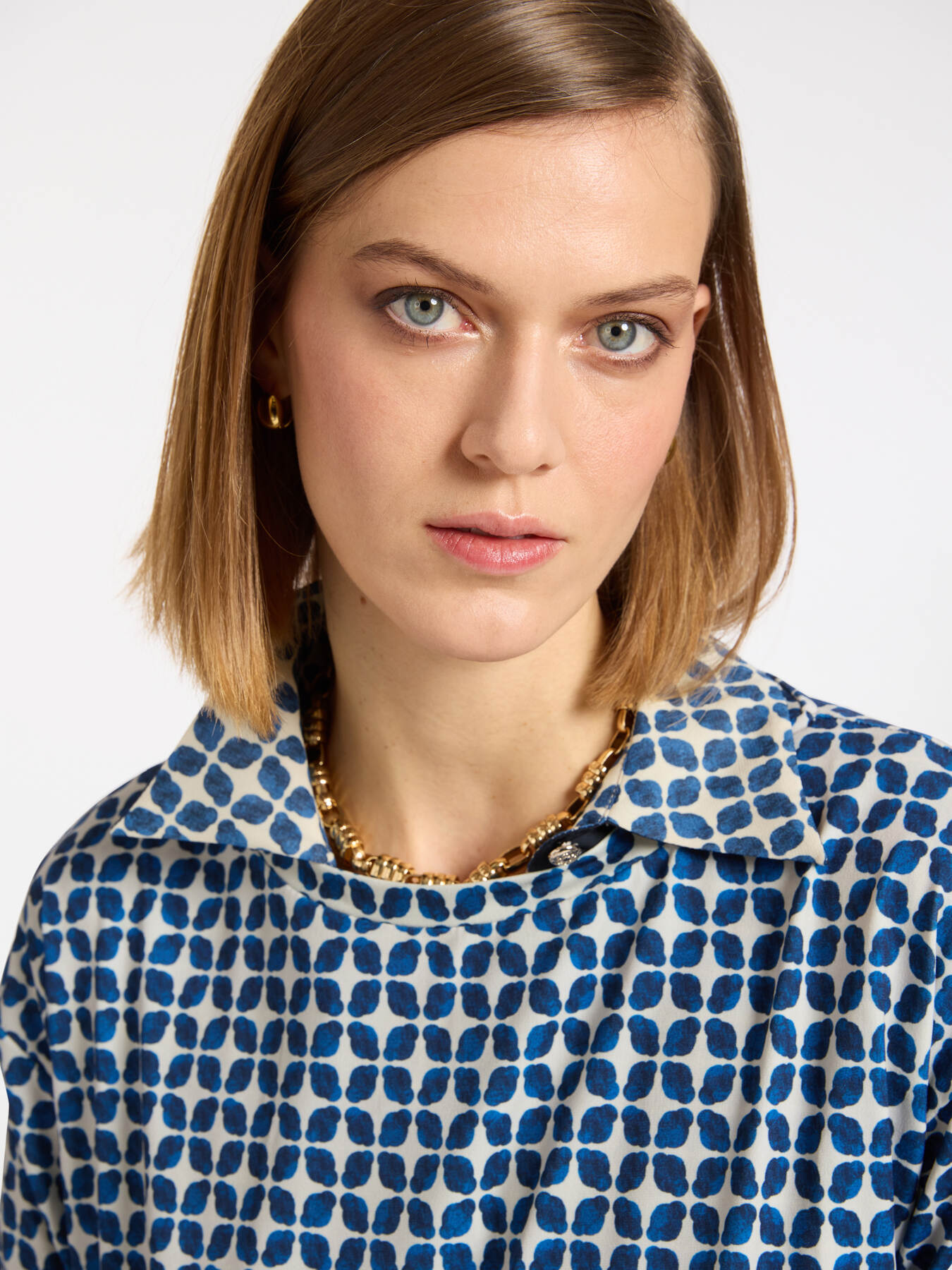 T-shirt stampata image number 3