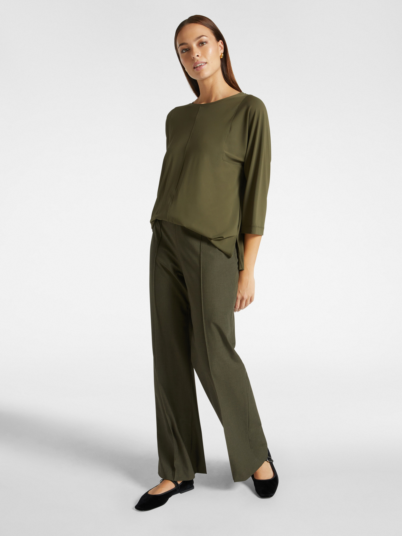 Locker sitzendes T-Shirt image number 2