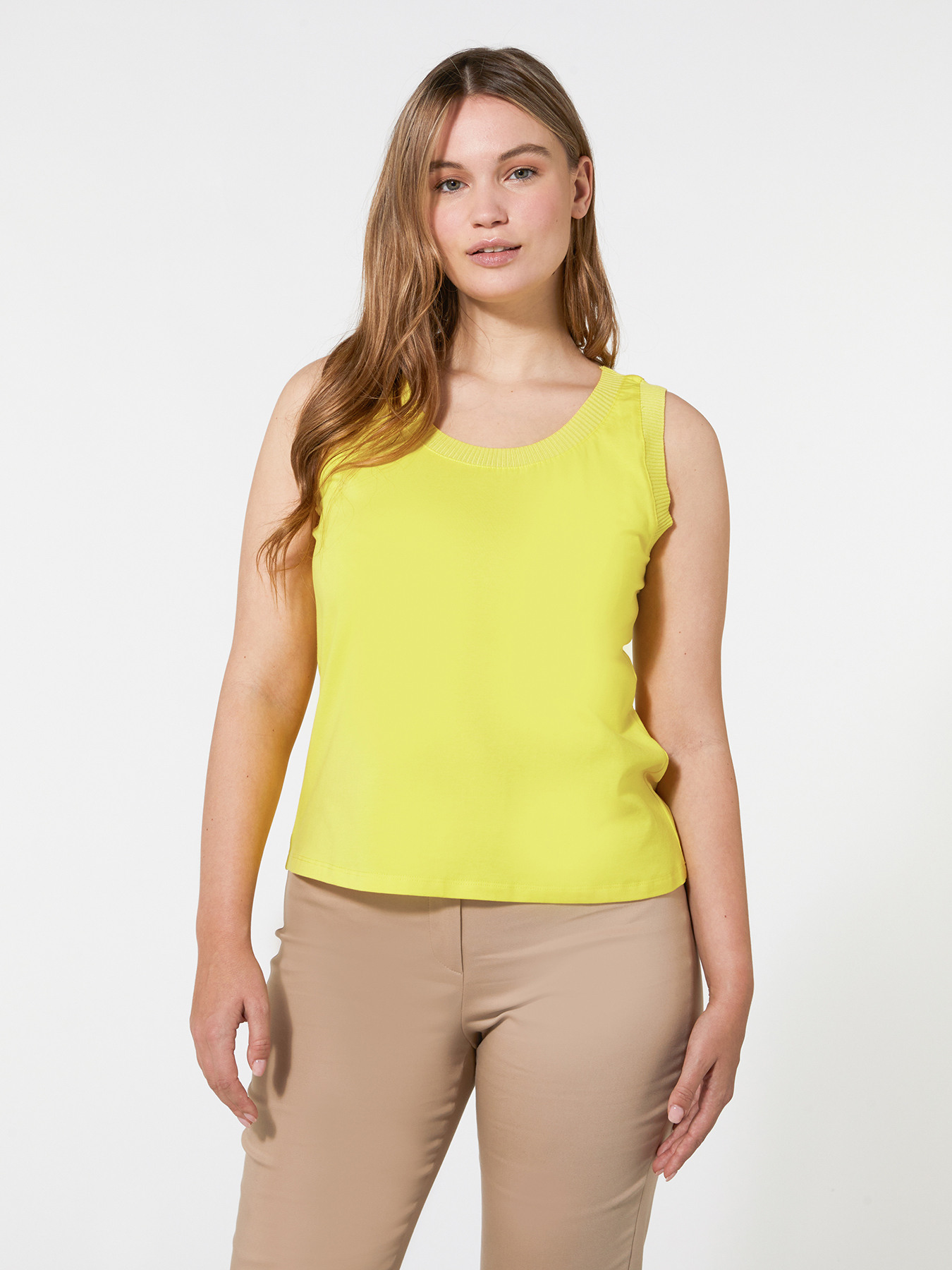 Top con bordi in tricot image number 2