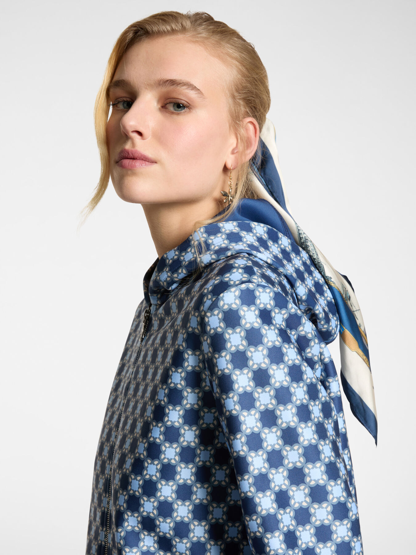 Sweat imprim&eacute; image number 3