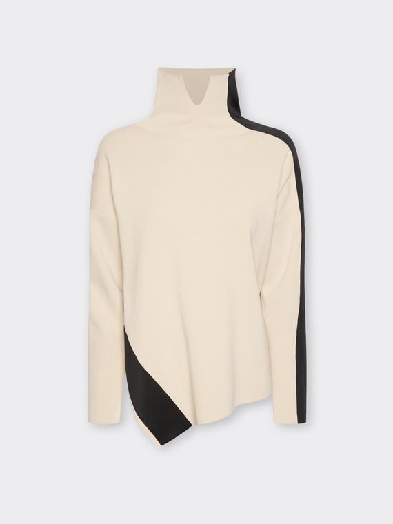 Rollkragenpullover mit asymmetrischem Saum