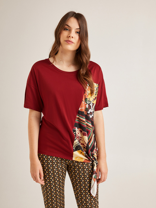 Elenamiro: T-shirt com aplica&ccedil;&atilde;o estampada Vermelho_1