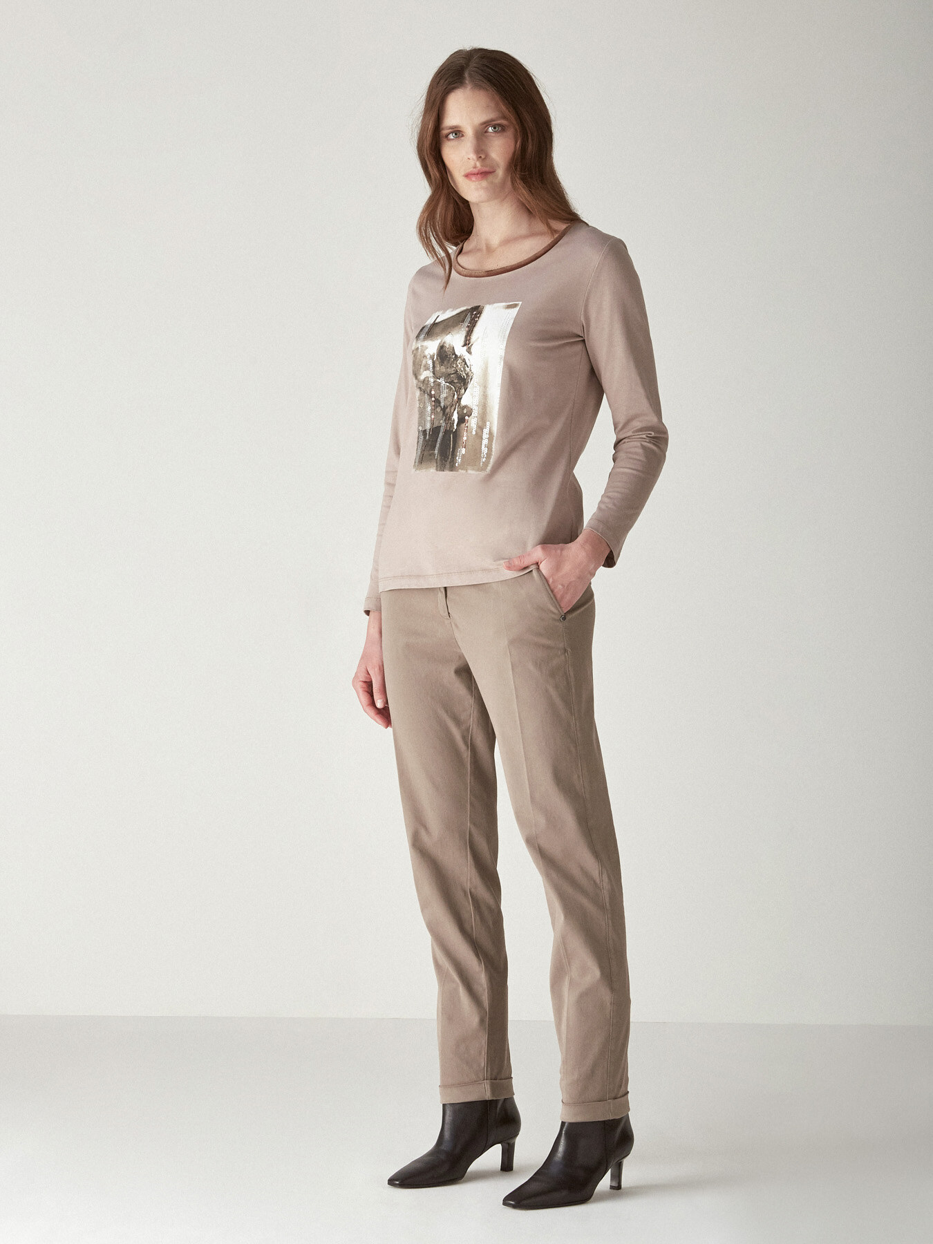 T-SHIRT AVEC IMPRESSION PLAC&Eacute;E image number 2