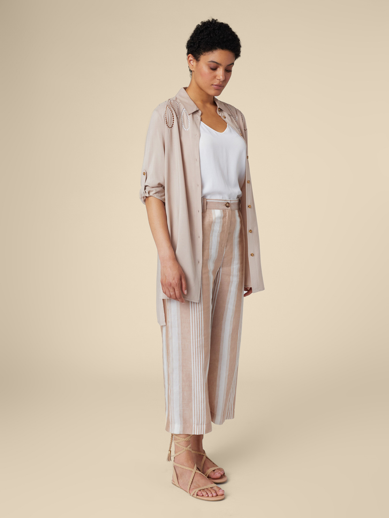 Long embroidered shirt image number 0