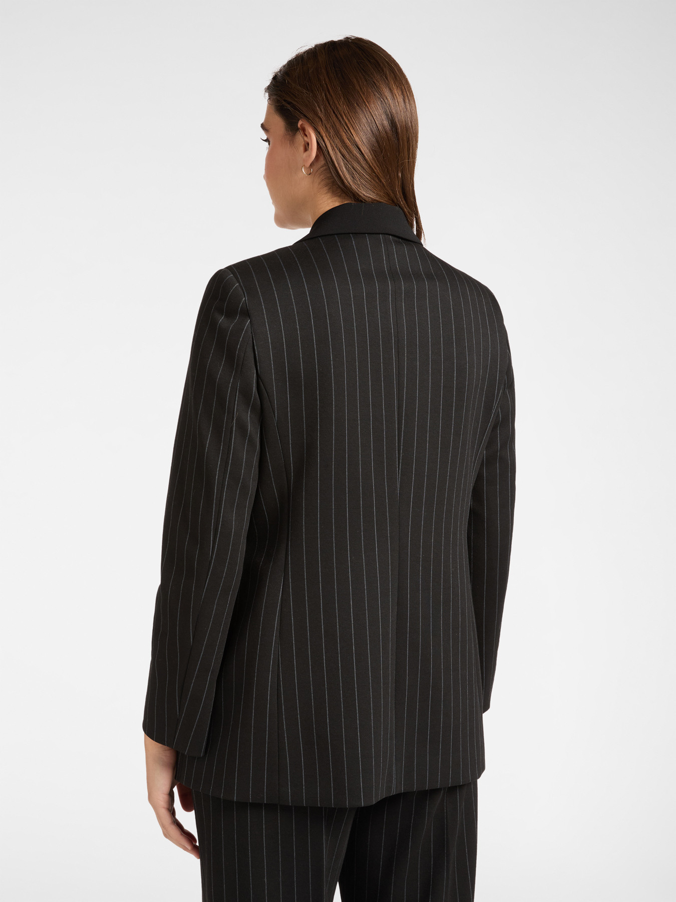 Blazer de tela de cuadros diplom&aacute;ticos image number 1