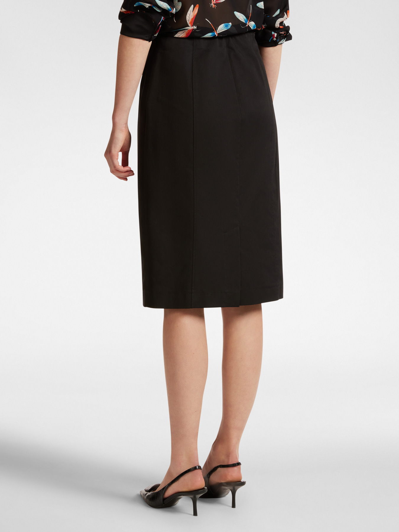 Falda recta de color liso image number 1