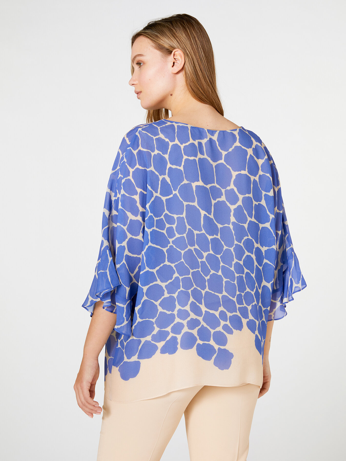 Blusa elegante stampata image number 1