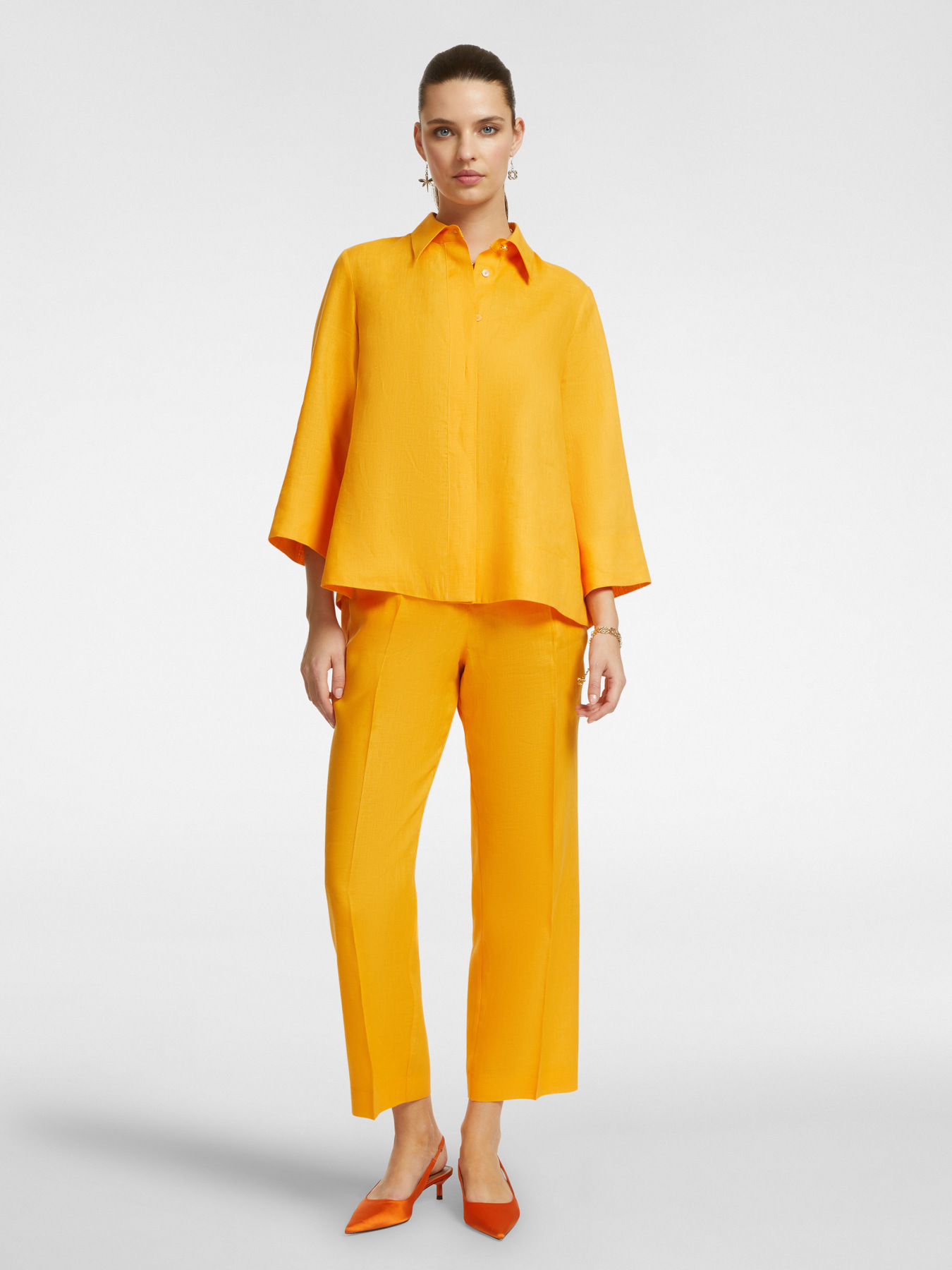 Camisa relaxed fit de linho image number 2