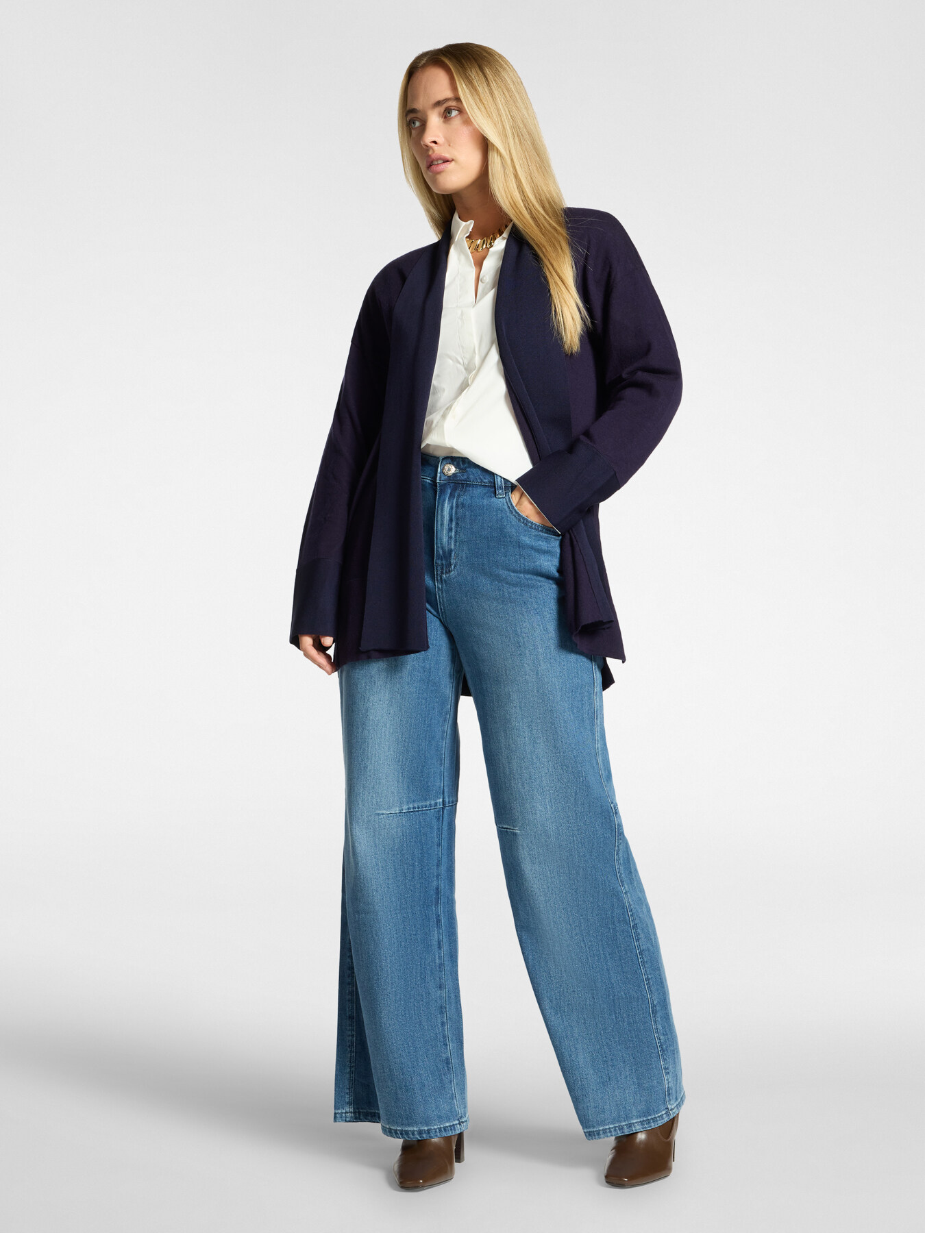 Long cardigan in pure wool image number 2