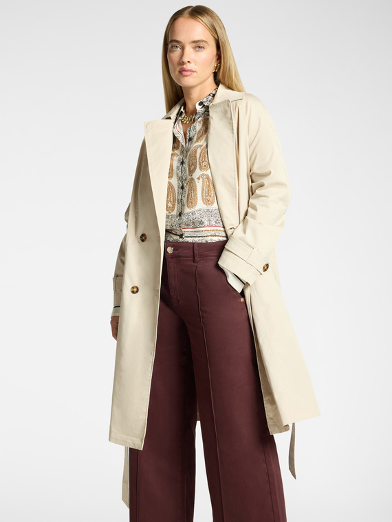 Doppelreihiger Trenchcoat aus Gabardine