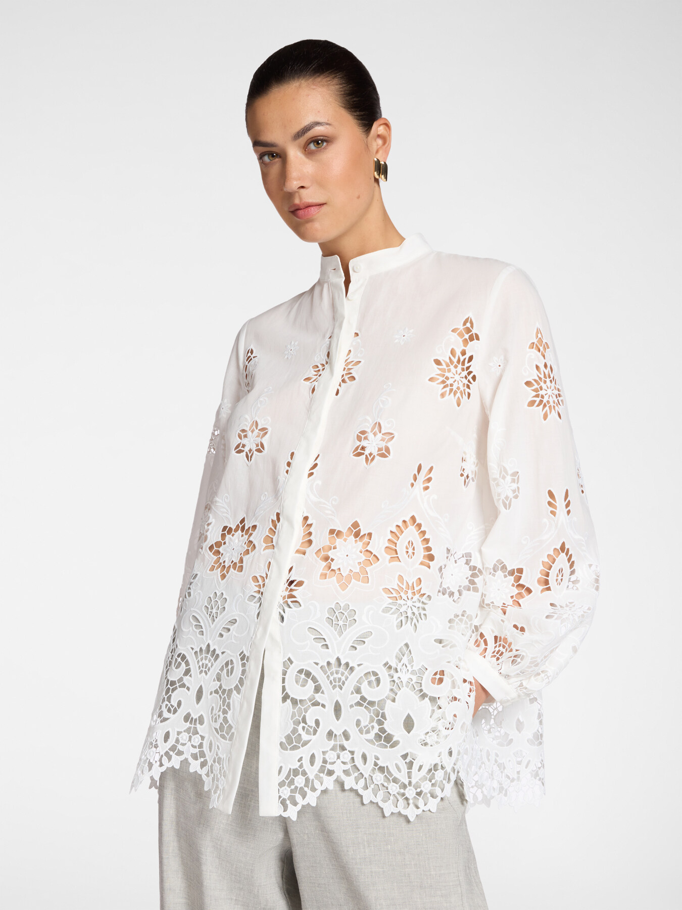 marge tokyo Frayed embroidery collar Perforated lace shirt