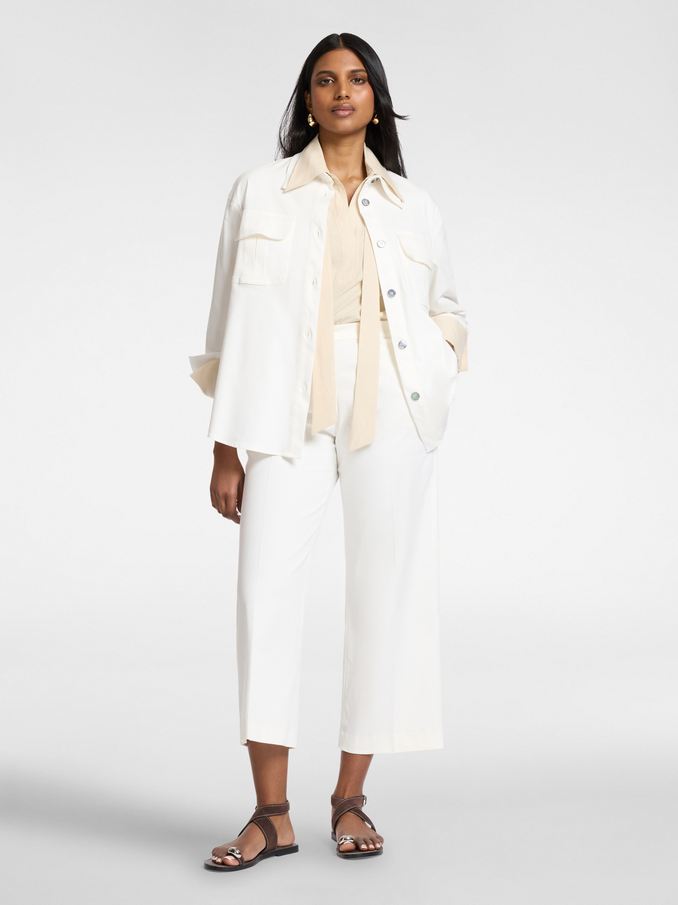 Chemise en gabardine avec poches image number 2