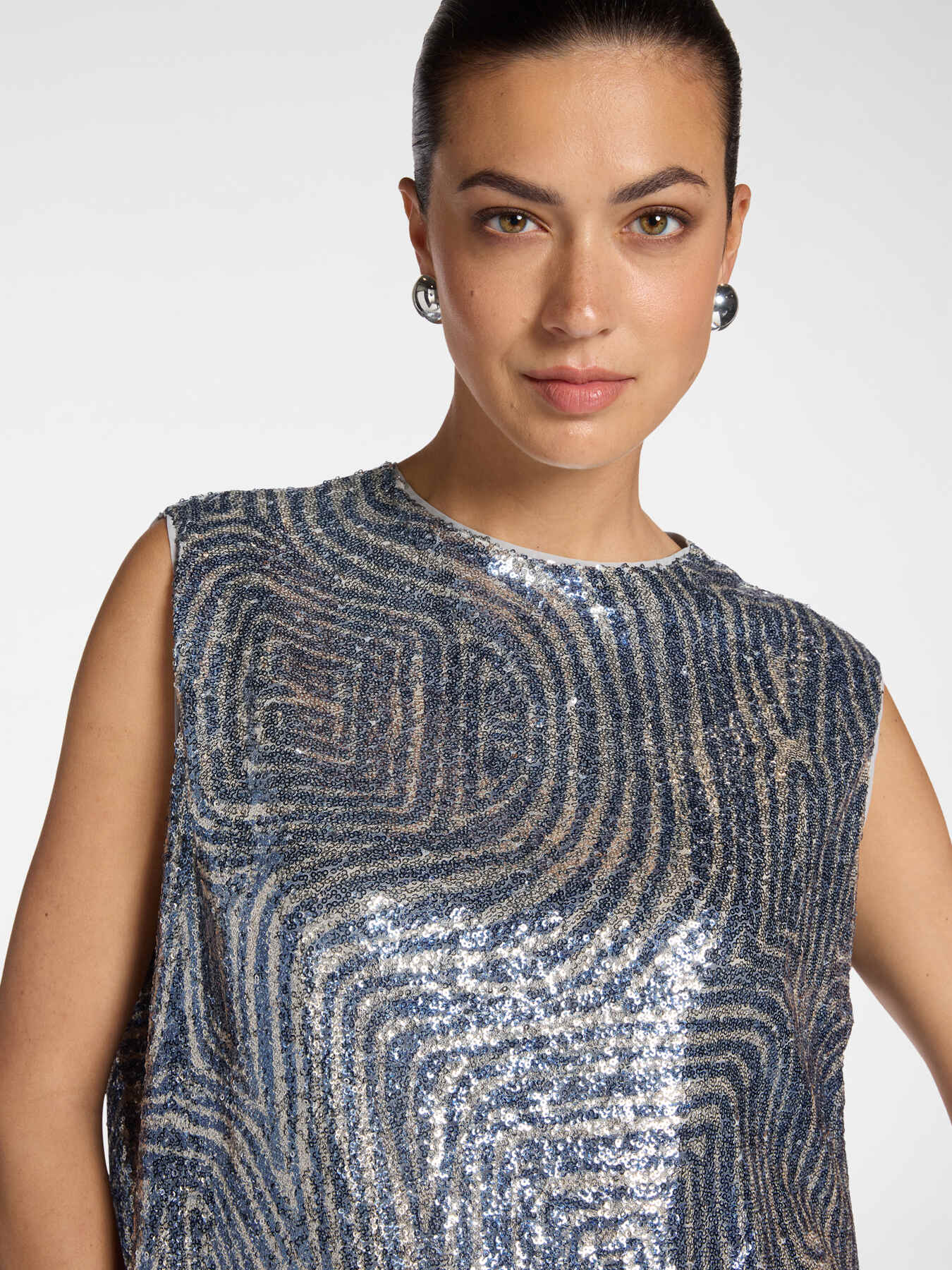 Top in tulle con paillettes image number 2