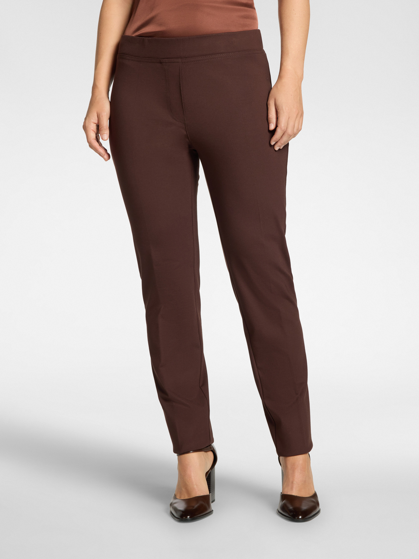 Slim-Hose aus Viskosemischung image number 2