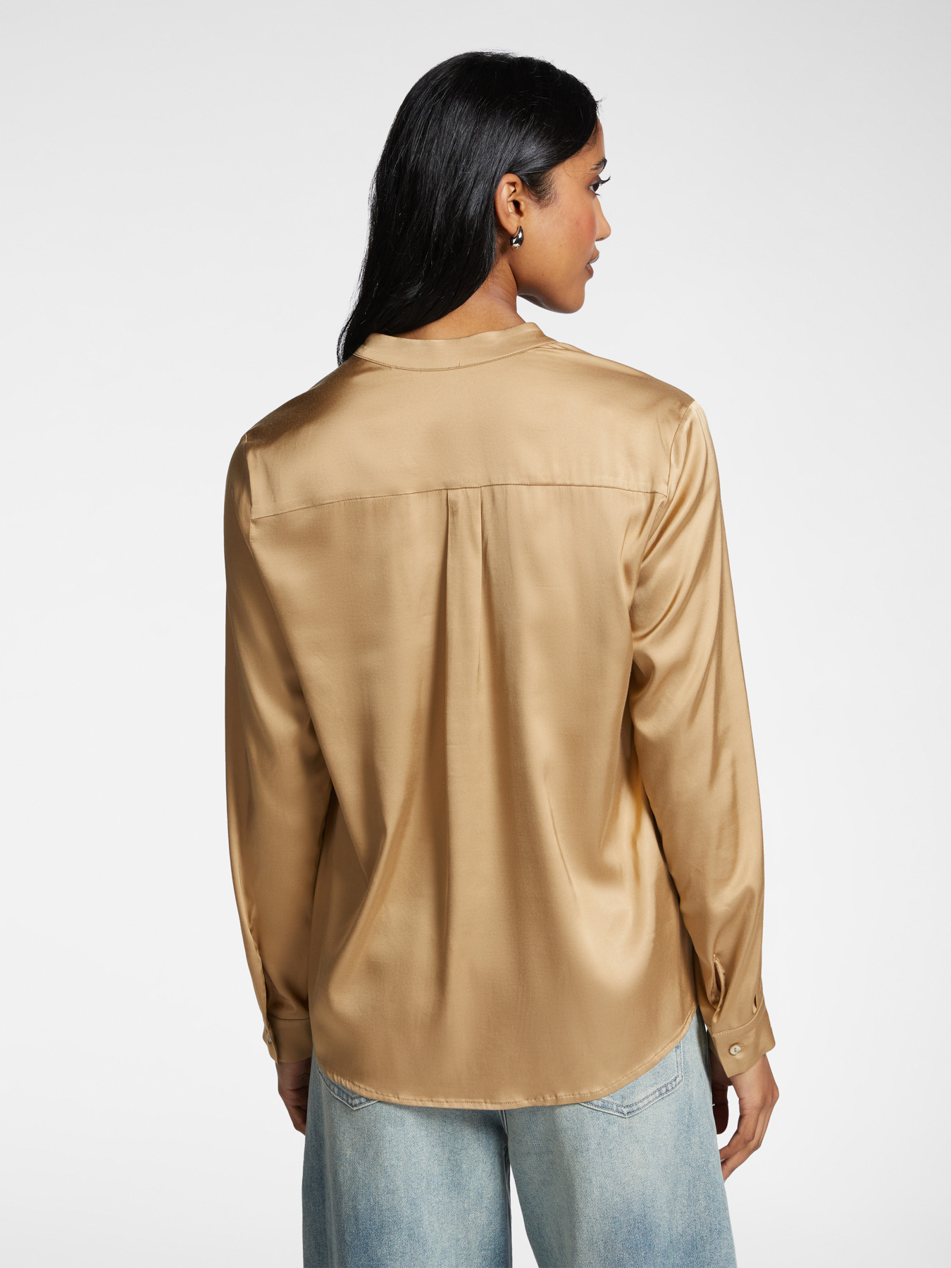 Blusa de raso image number 1