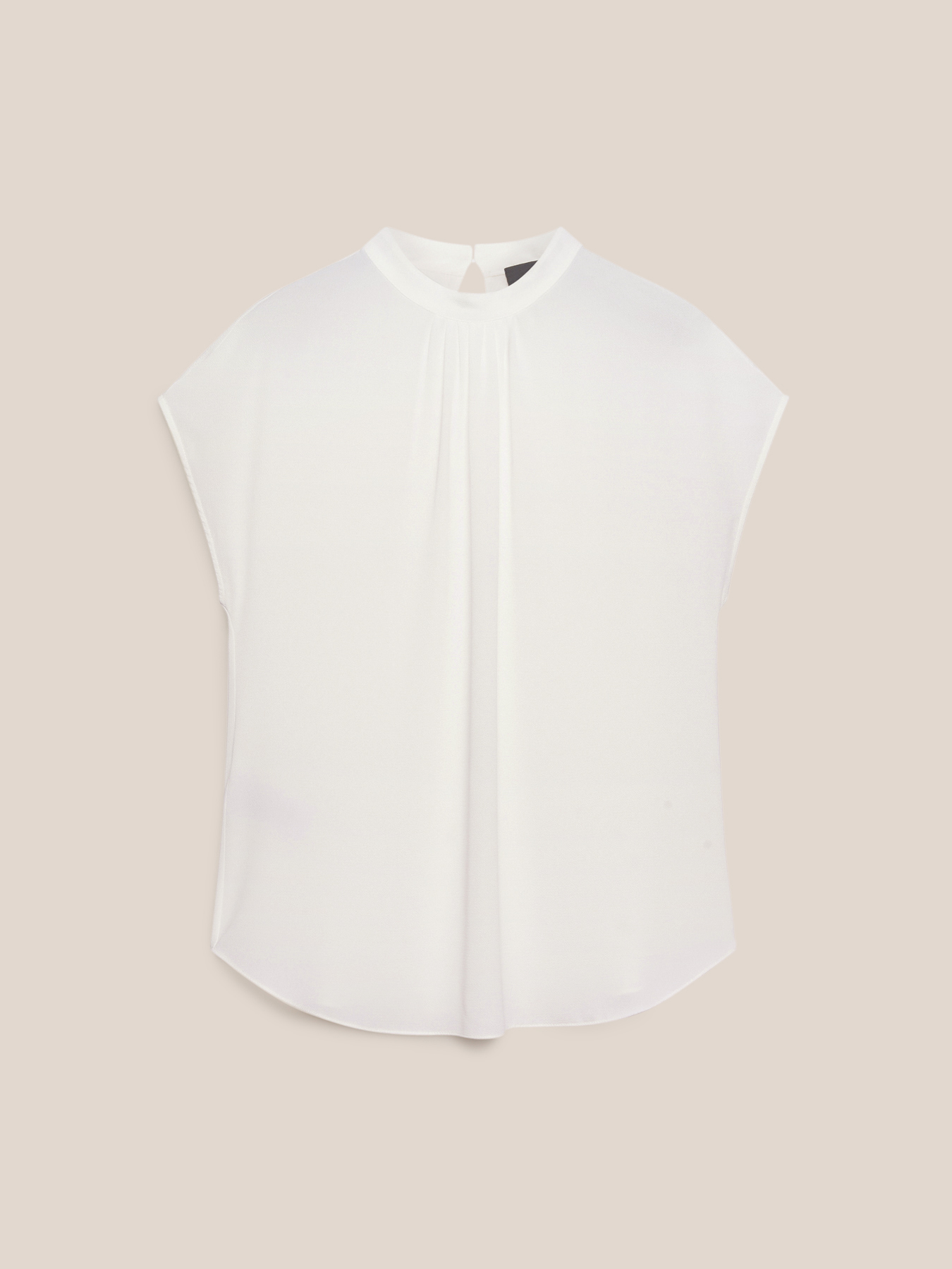 Blusa com pregas na frente image number 4