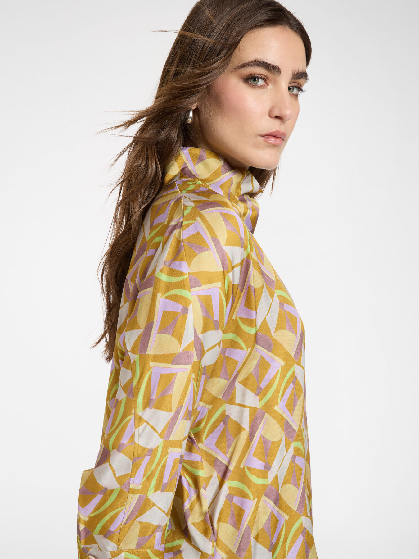 Blusa in viscosa stampata image number 2