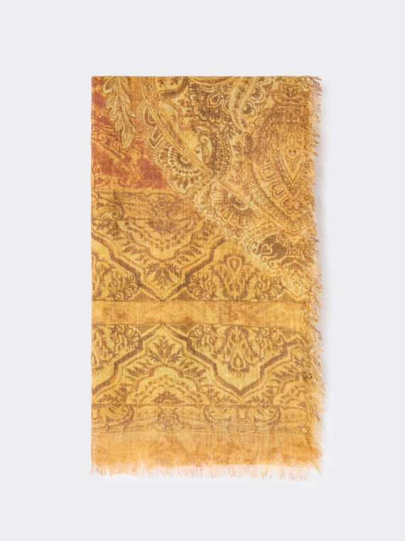Long printed scarf