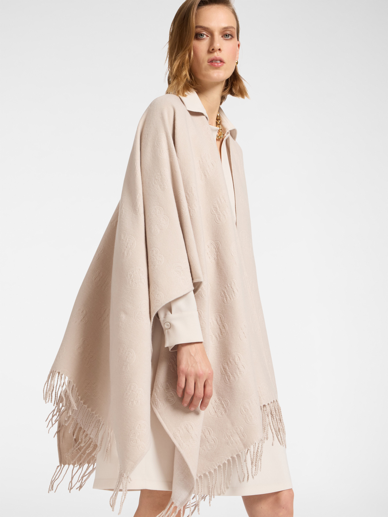 Capa Monograma Revers&iacute;vel