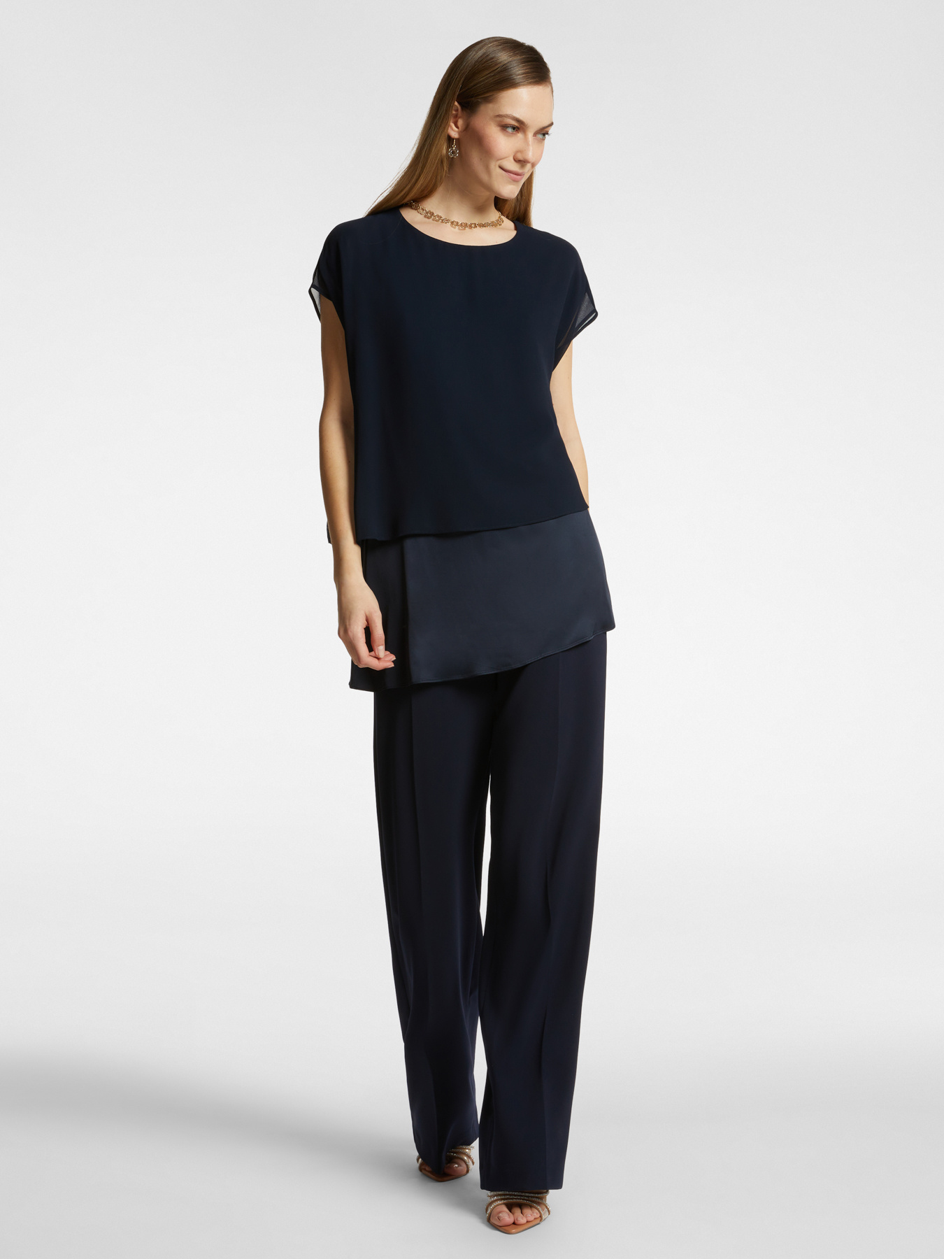 Blusa con sovrapposizione image number 2