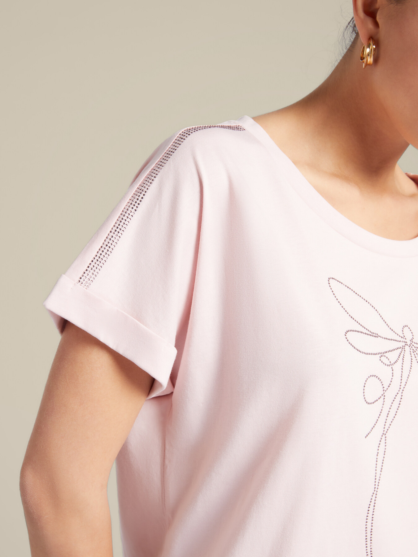 Camiseta de algod&oacute;n con aplicaciones image number 2