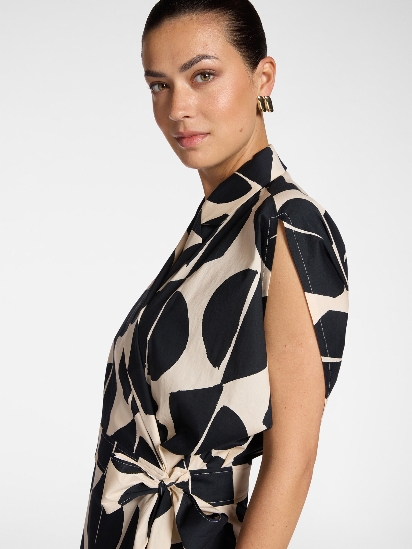 Vestido estampado image number 2