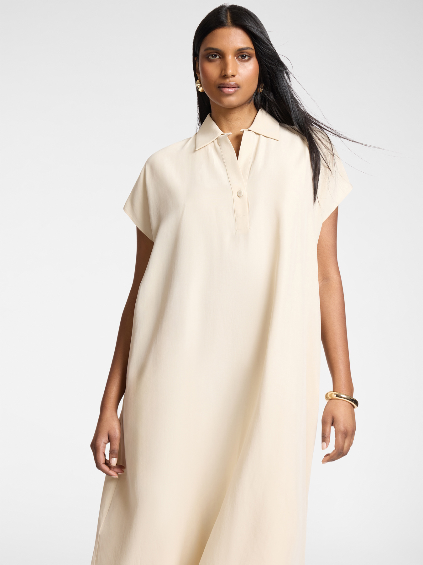 Long dress in lyocell and linen image number 0