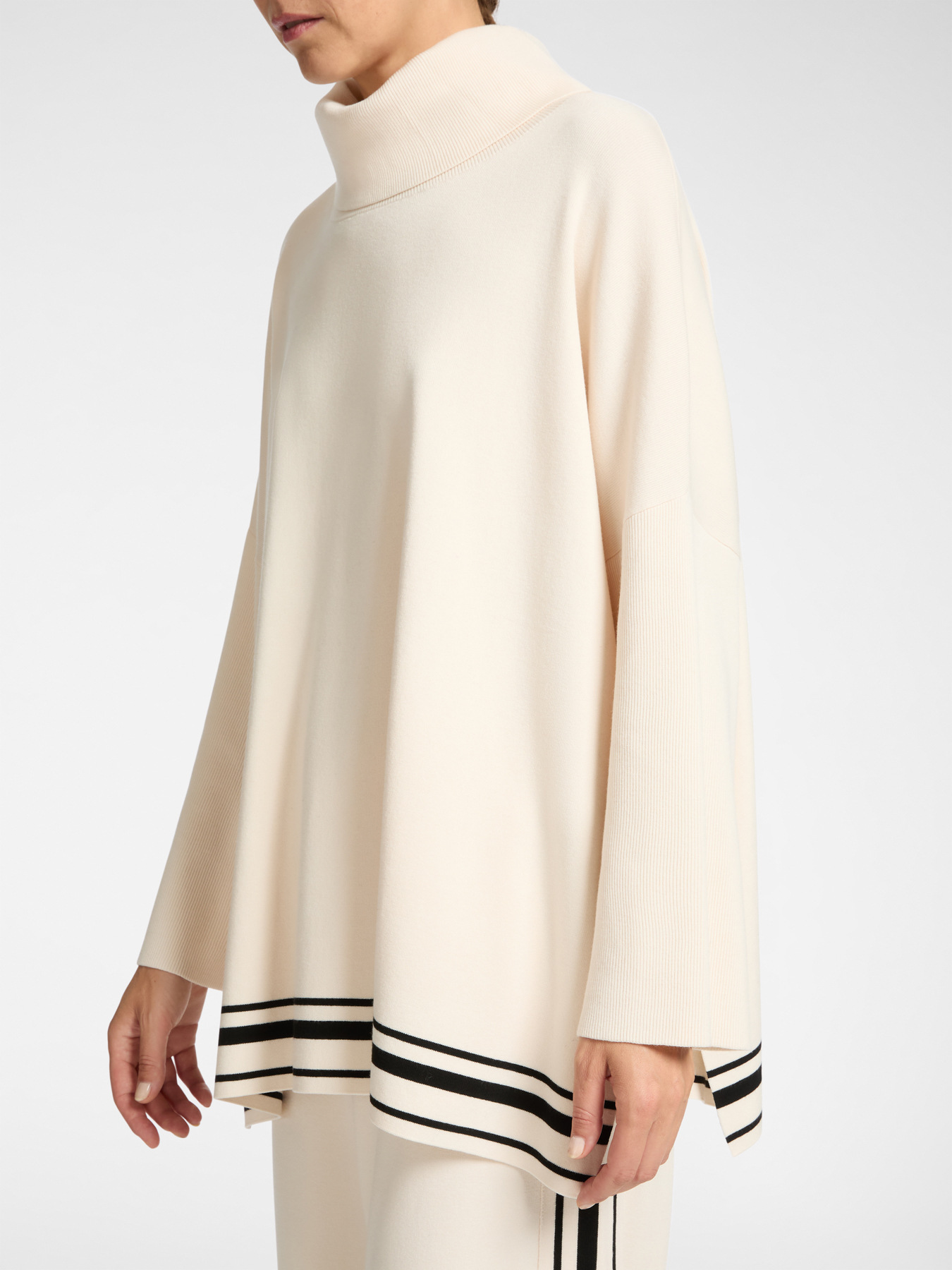 Striped border oversized jumper image number 3