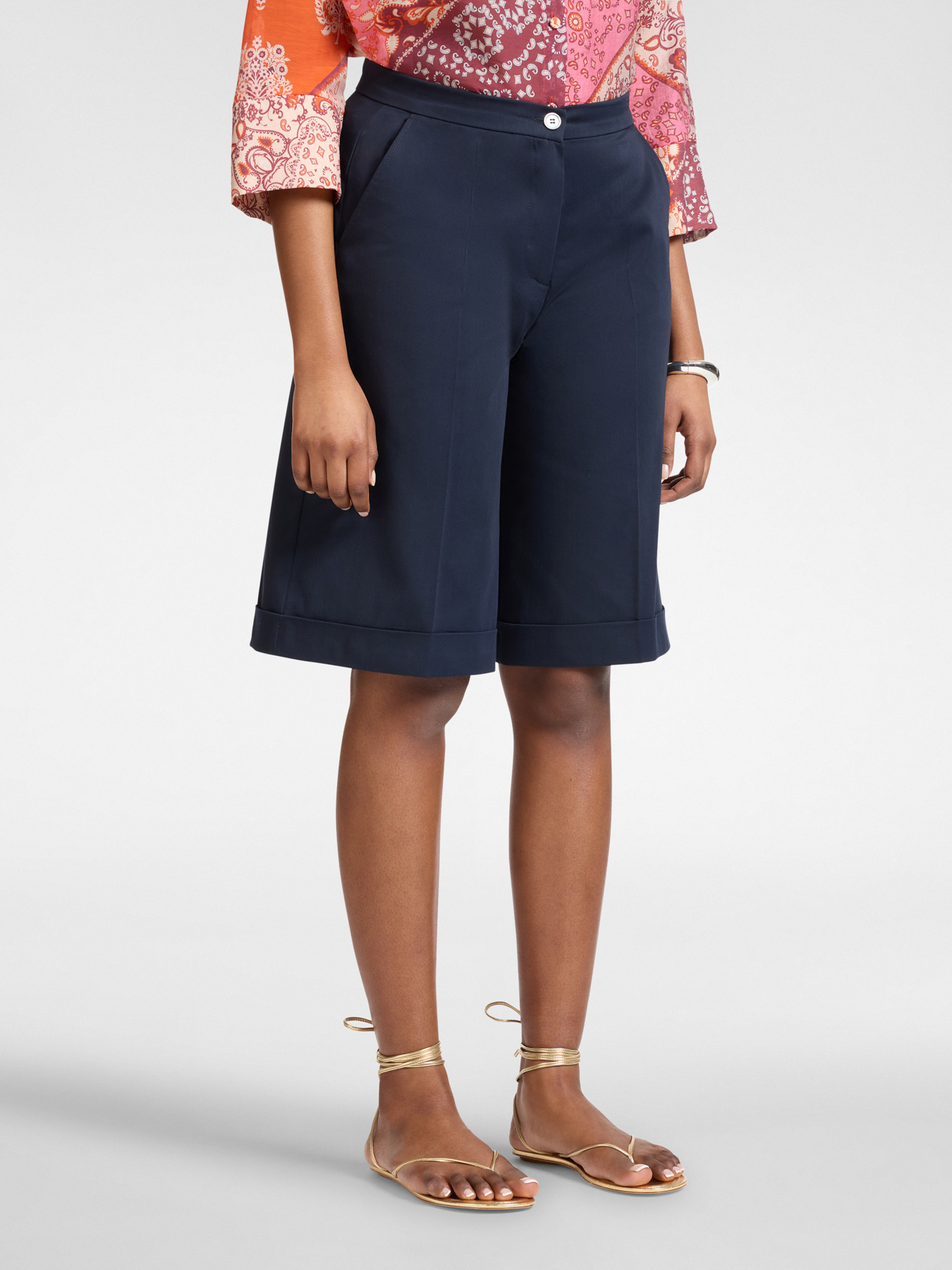 Pantalones cortos de mezcla de algod&oacute;n image number 2