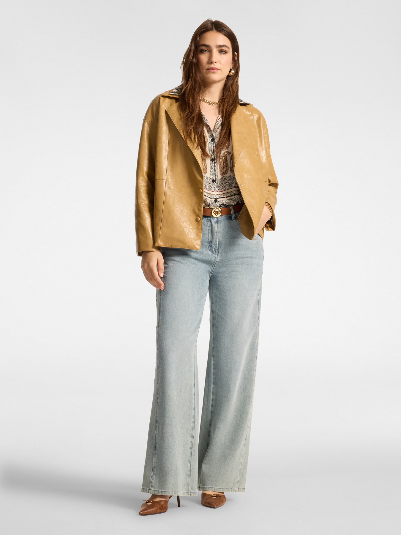 Used-effect jacket image number 2