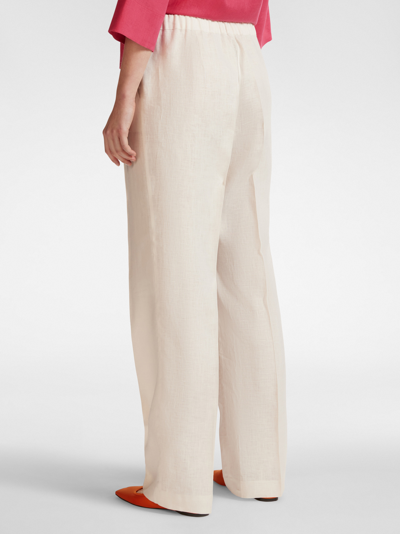 Pantaloni relaxed fit in lino image number 1