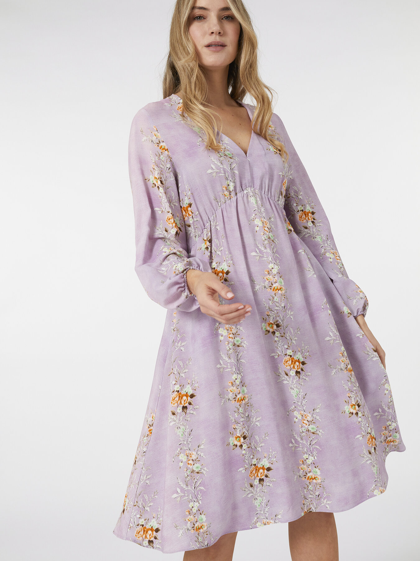 Vestido estampado image number 1