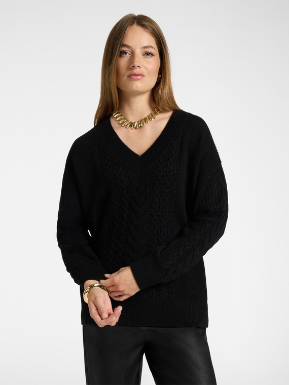Strickpullover aus reiner Wolle mit Zopfmuster