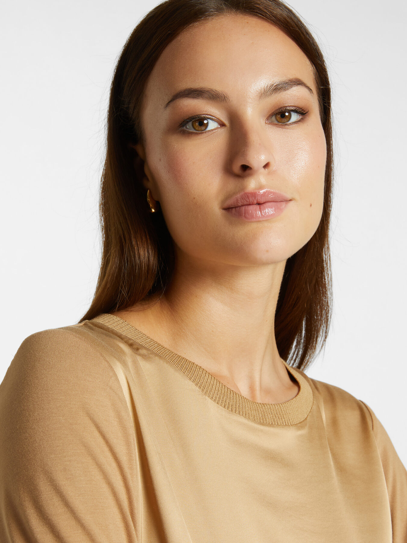 LENZING™ ECOVERO™ viscose t-shirt image number 3