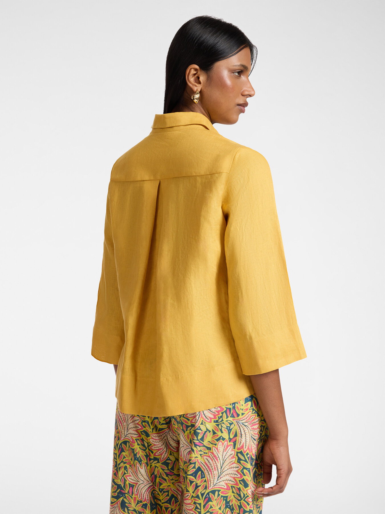 Boxy linen shirt image number 1