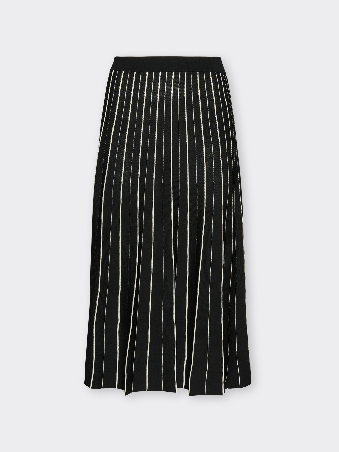 Pleated skirt image number 4