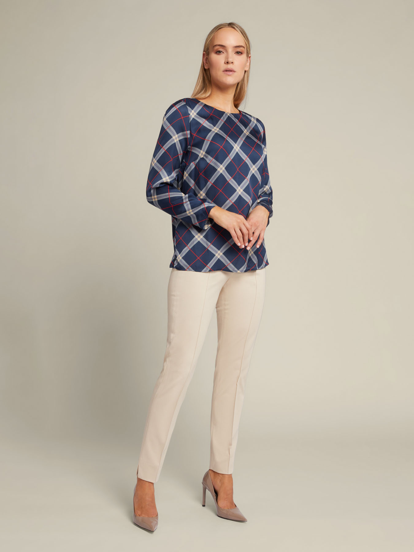 Cal&ccedil;as slim stretch image number 0