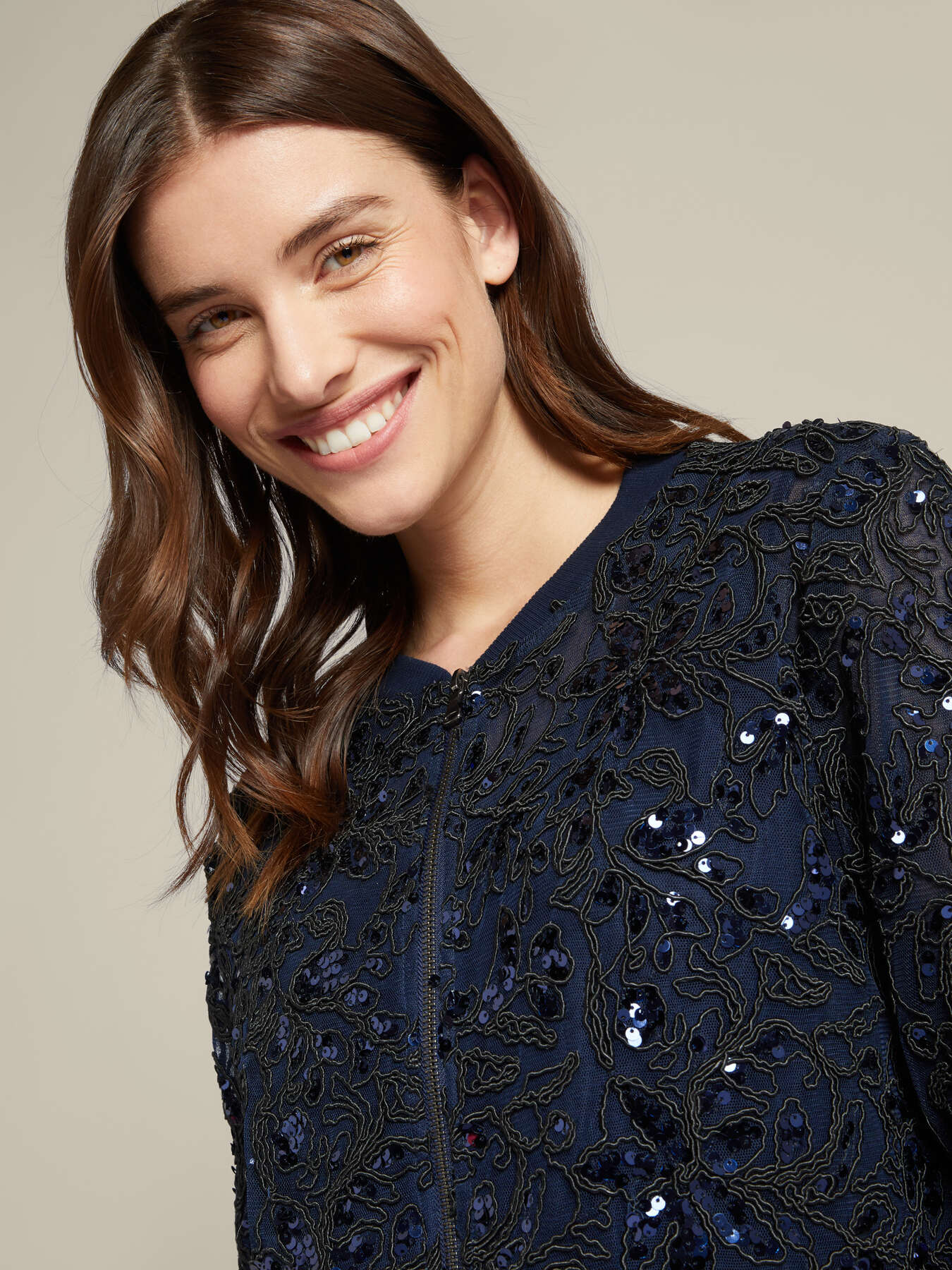 Veste bomber &eacute;l&eacute;gante brod&eacute;e image number 3