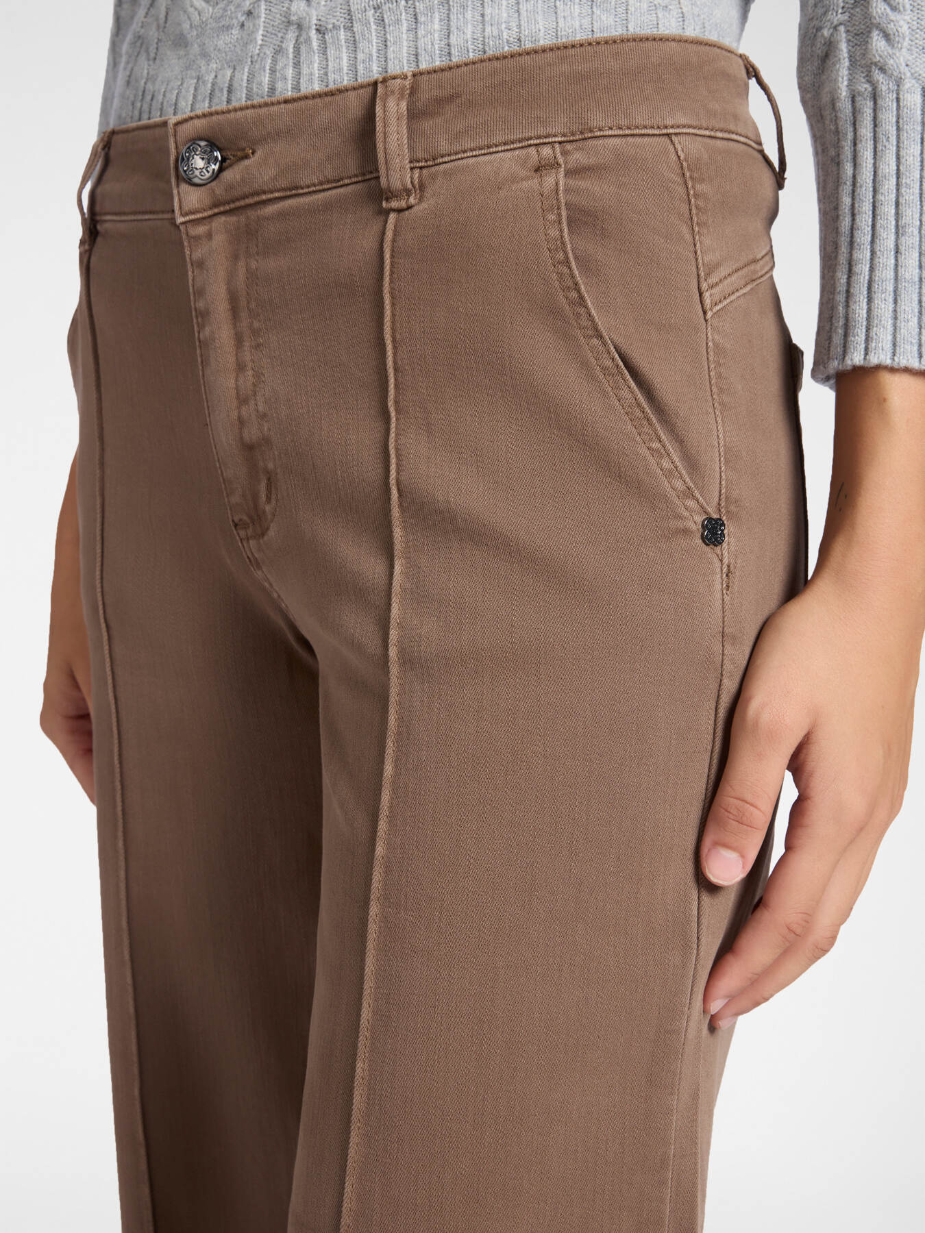Cropped marinière trousers image number 3