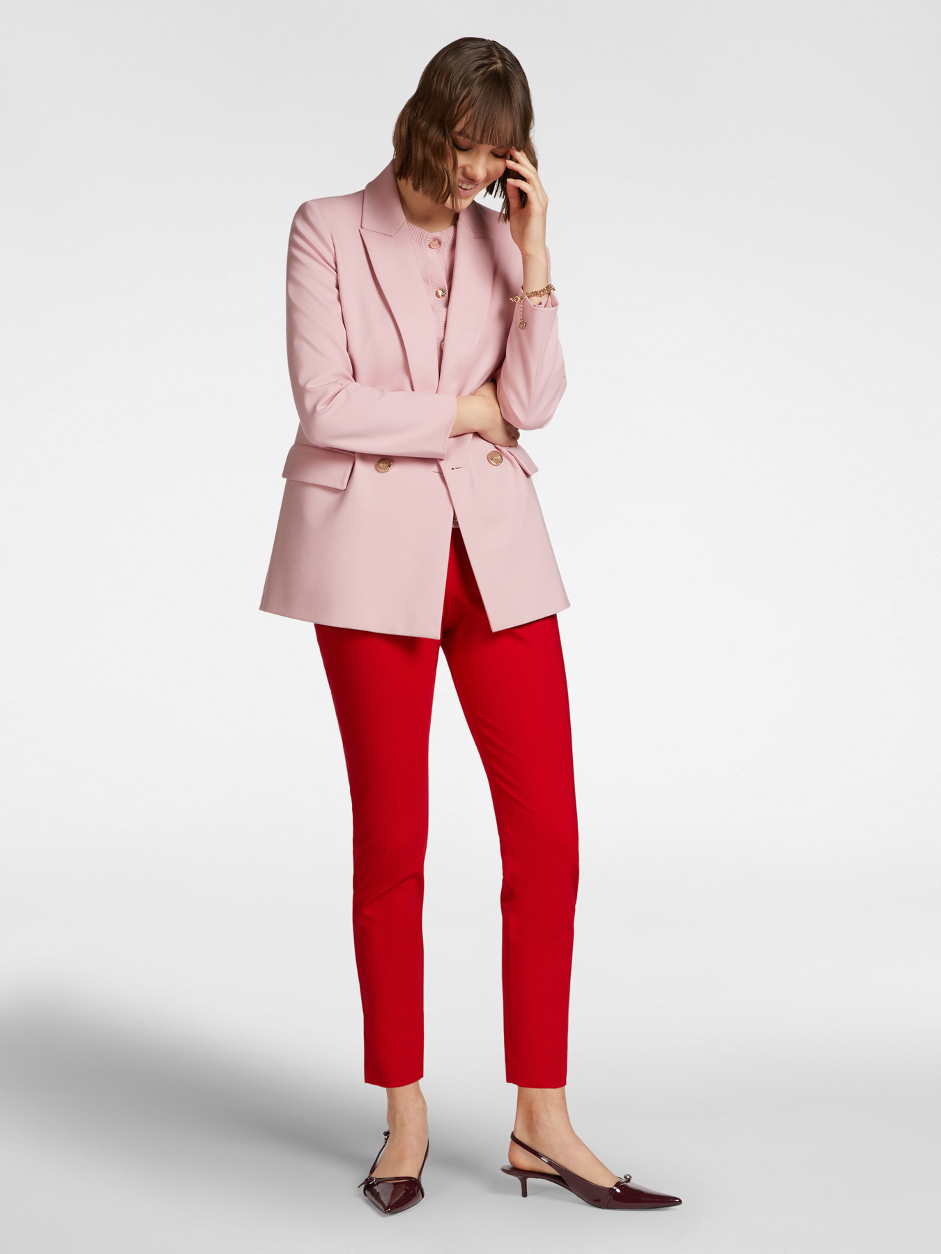 Blazer cruzado de punto milan&eacute;s image number 7