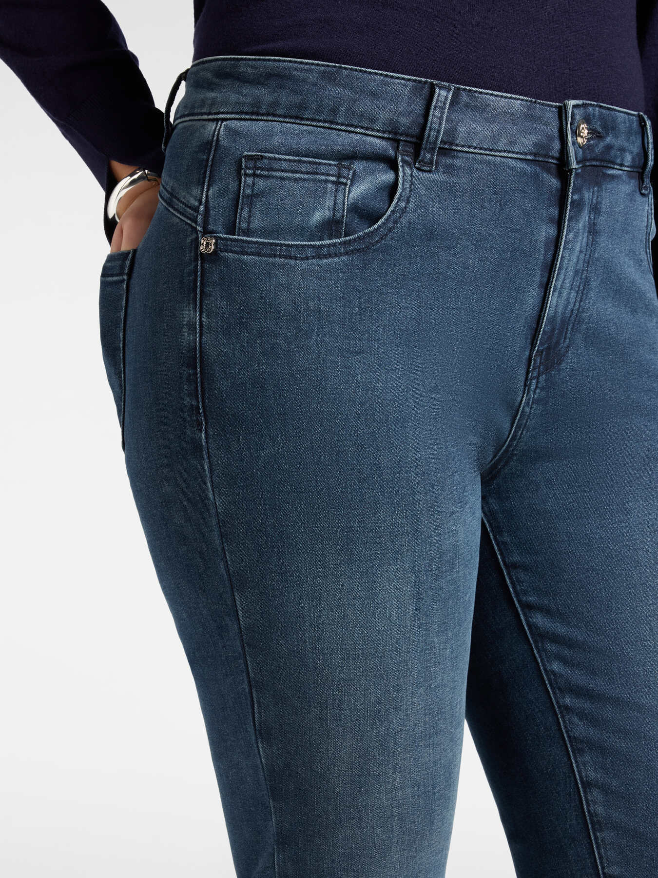 Jeans skinny "Helena" em denim washed image number 3